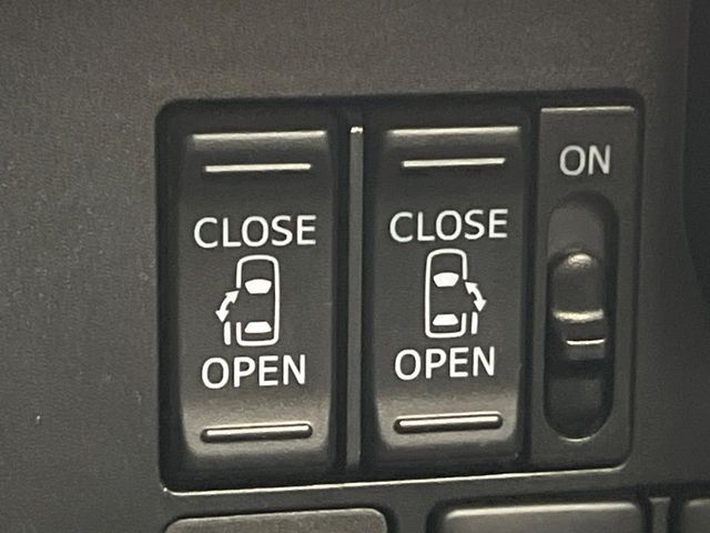 TOYOTA ROOMY 2017 Image 31