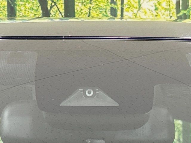 TOYOTA PRIUS PHV 2019 Image 31