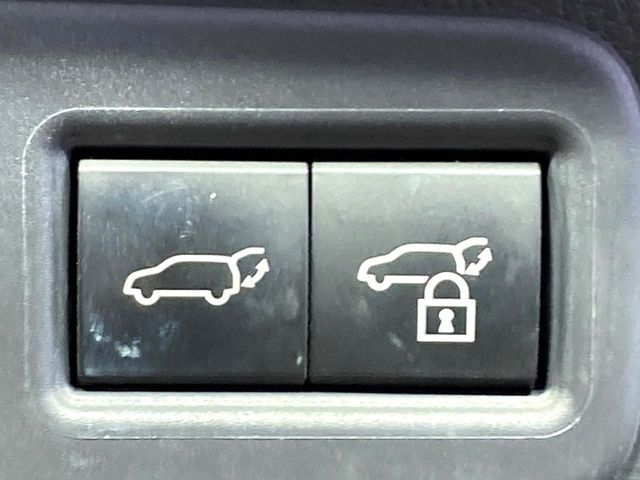 TOYOTA LEXUS RX350H 2023 Image 31