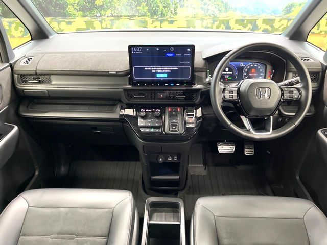 HONDA STEPWAGON E:HEV SPAD 2024 Image 31