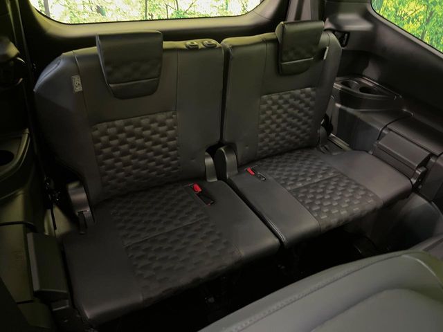 TOYOTA VOXY HYBRID 2024 Image 31