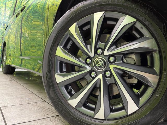 TOYOTA VOXY HYBRID 2024 Image 31