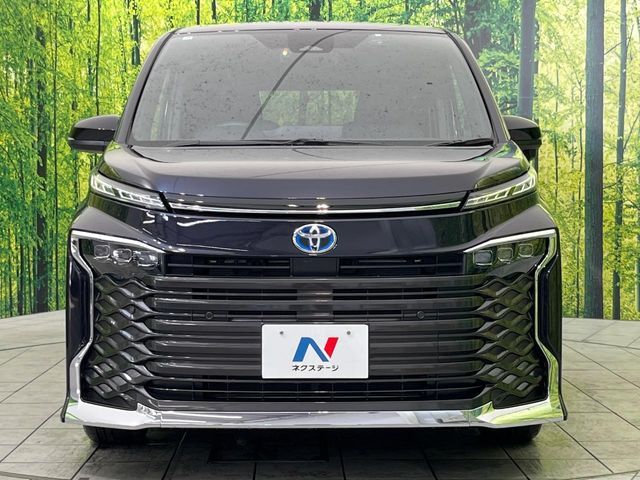 TOYOTA VOXY HYBRID 2024 Image 31