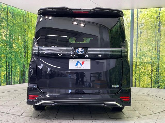 TOYOTA VOXY HYBRID 2024 Image 31