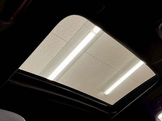 TOYOTA CROWN CROSSOVER 2023 Image 31