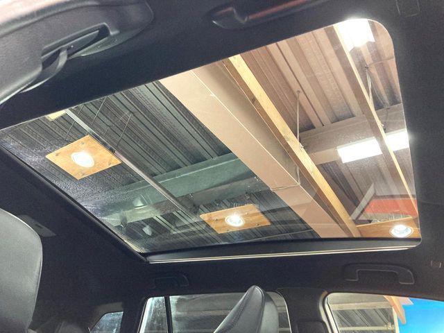 TOYOTA COROLLA CROSS HYBRID 2024 Image 31