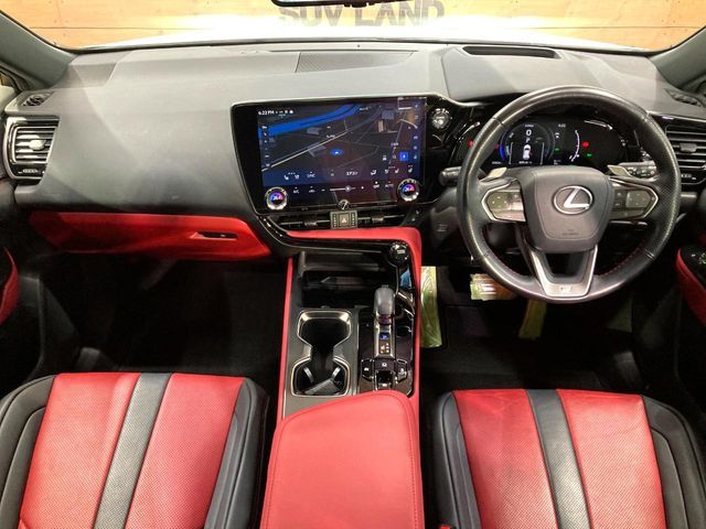 TOYOTA LEXUS NX350H 2023 Image 31