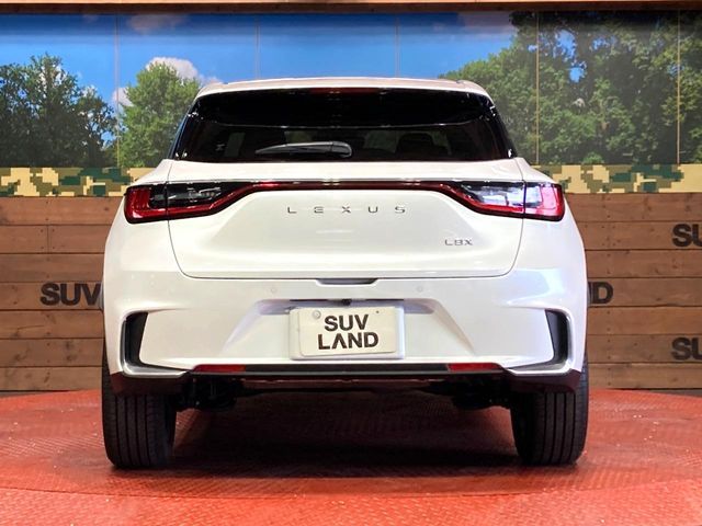 TOYOTA LEXUS LBX 2024 Image 31
