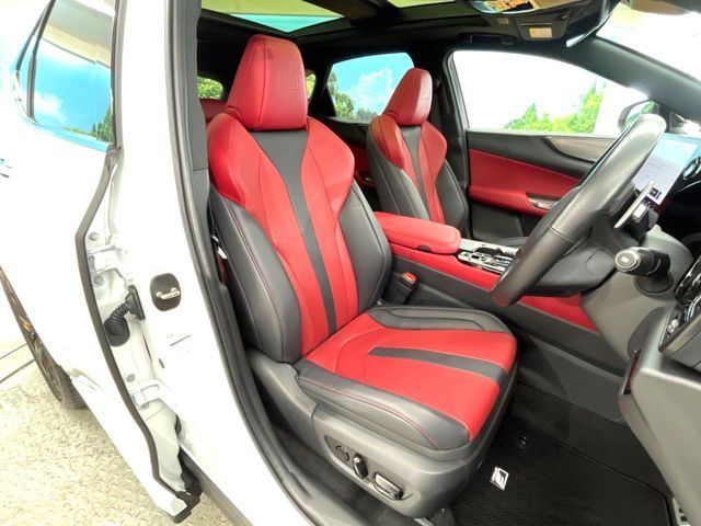 TOYOTA LEXUS NX350H 2023 Image 31