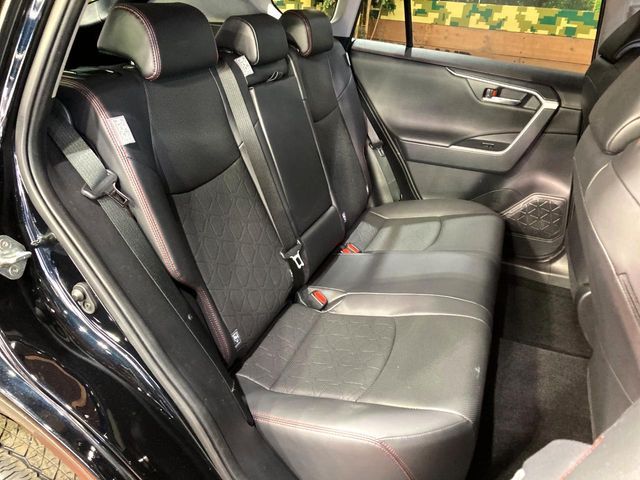 TOYOTA RAV4 4WD 2023 Image 31