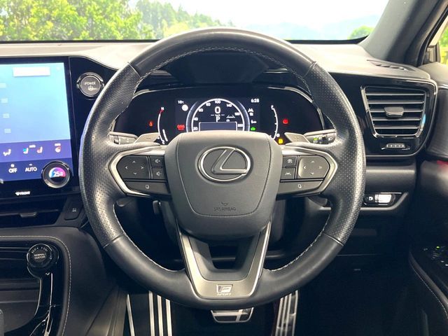 TOYOTA LEXUS NX350H AWD 2023 Image 31