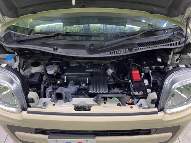 SUZUKI SPACIA 4WD 2022 Image 31