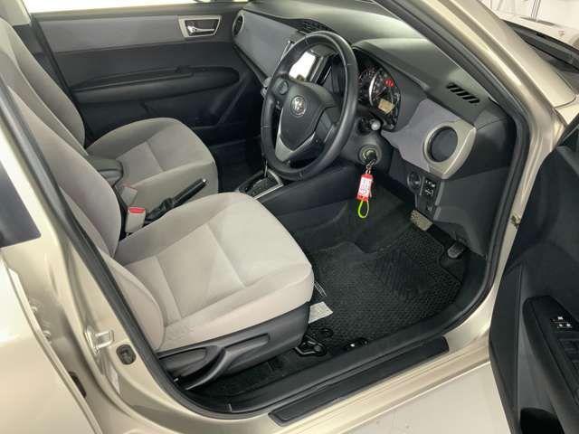 TOYOTA COROLLA AXIO 2013 Image 31