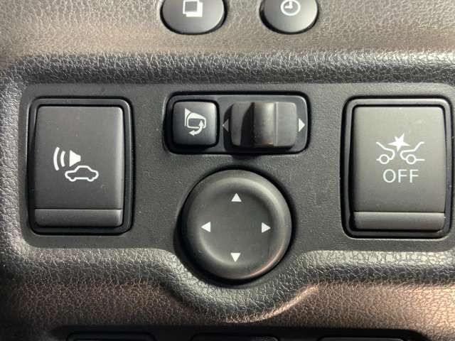 NISSAN NOTE 2017 Image 31