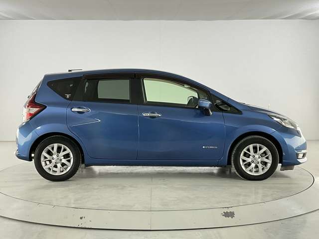 NISSAN NOTE 2017 Image 31