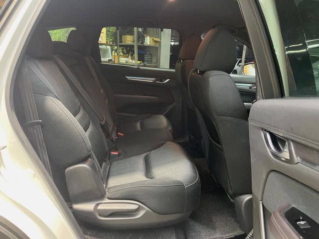 MAZDA CX-8 2019 Image 31