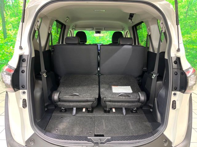 TOYOTA SIENTA HYBRID 2018 Image 31