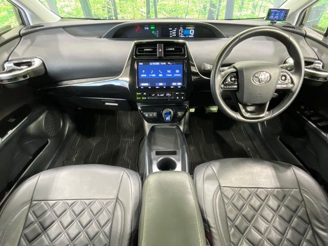 TOYOTA PRIUS 2019 Image 31