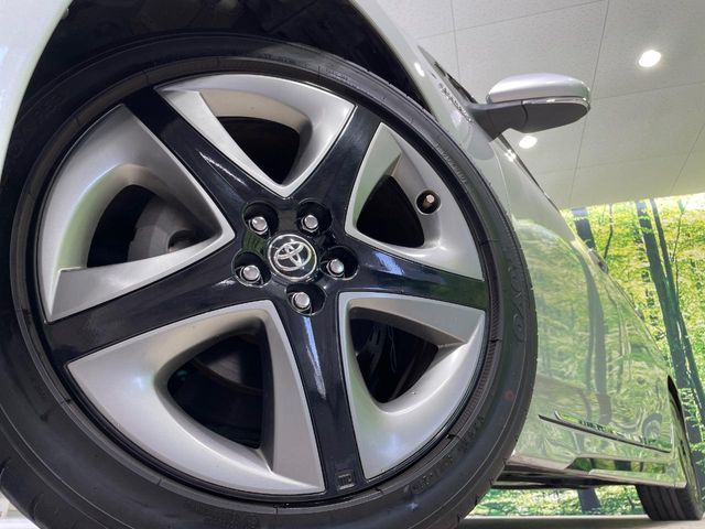 TOYOTA PRIUS 2019 Image 31