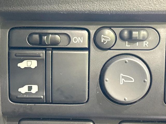 HONDA FREED 2010 Image 31