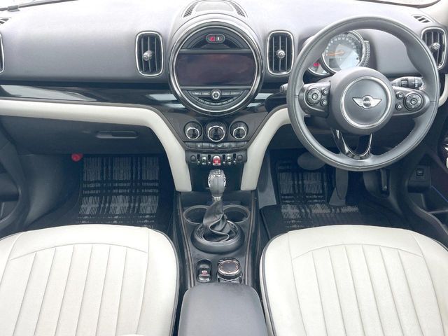 BMW MINI COOPER D CR 2017 Image 31