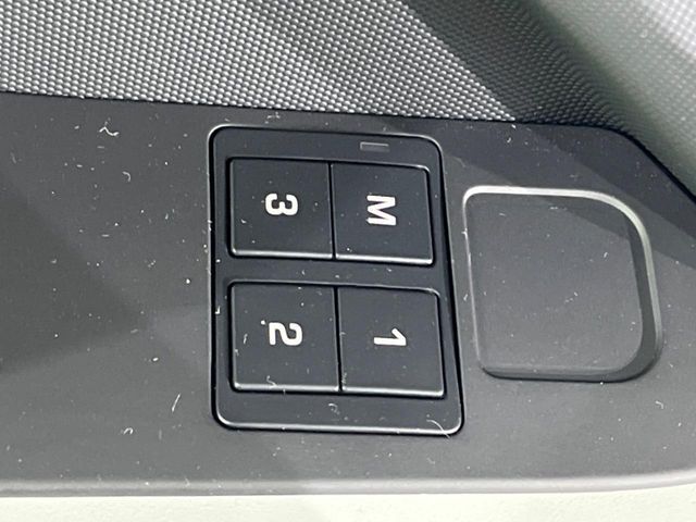 ROVER DEFENDER 2023 Image 31