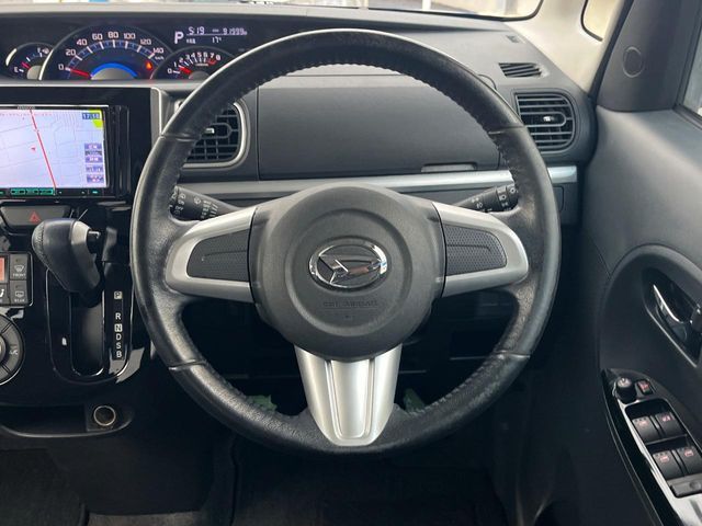 DAIHATSU TANTO CUSTOM 2014 Image 31