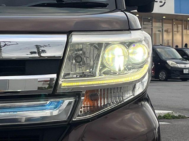 DAIHATSU TANTO CUSTOM 2014 Image 31