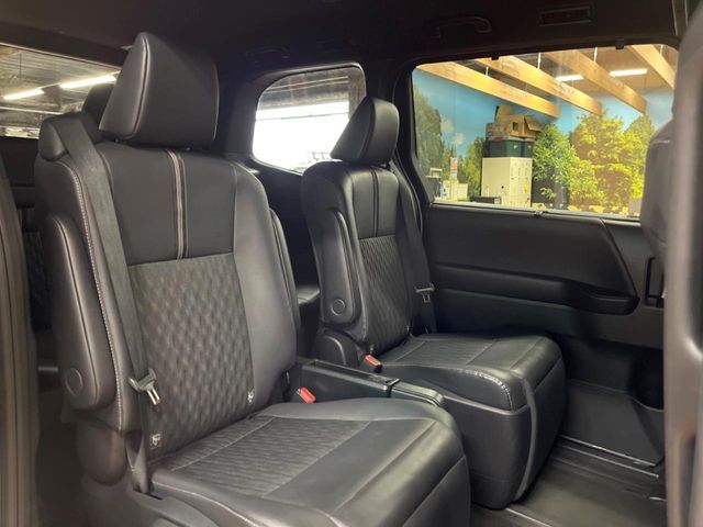 TOYOTA NOAH 2023 Image 31