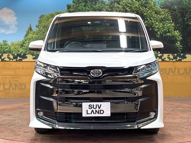 TOYOTA NOAH 2023 Image 31