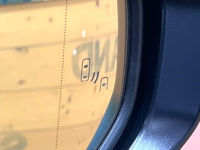 TOYOTA LEXUS LBX 2024 Image 31