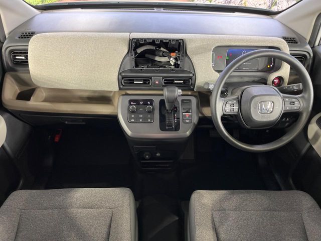 HONDA FREED E:HEV 2025 Image 31