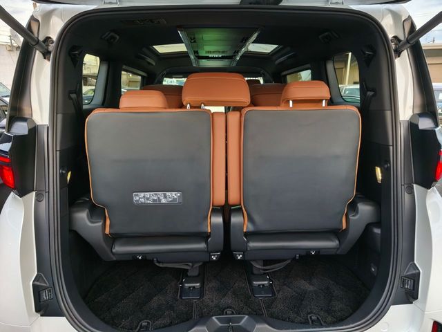 TOYOTA VELLFIRE  HYBRID 2025 Image 31