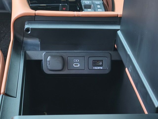 TOYOTA VELLFIRE  HYBRID 2025 Image 31