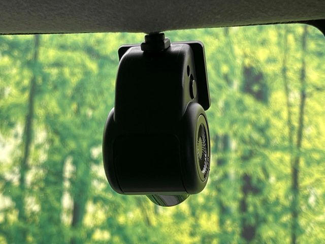 DAIHATSU TANTO FAN CROSS 2023 Image 31