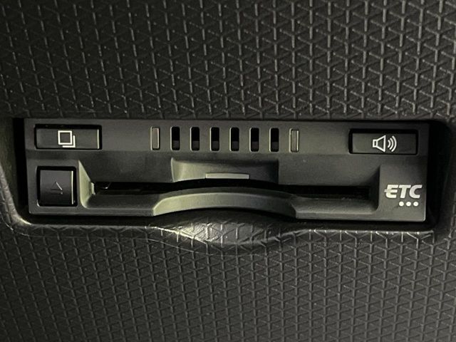 DAIHATSU TANTO FAN CROSS 2023 Image 31