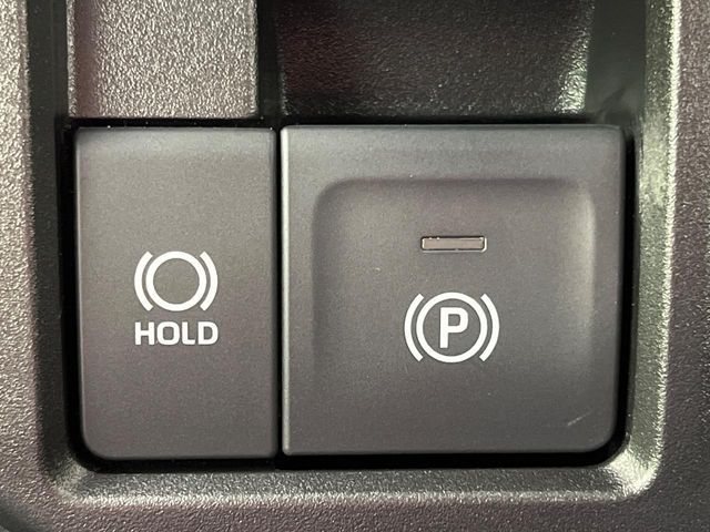 DAIHATSU TANTO FAN CROSS 2023 Image 31