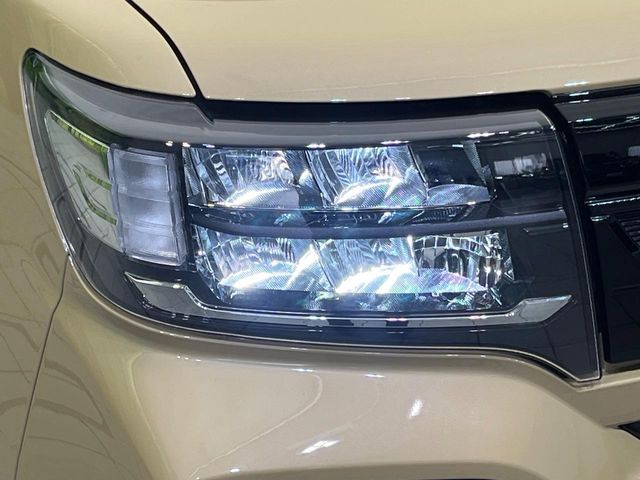 DAIHATSU TANTO FAN CROSS 2023 Image 31