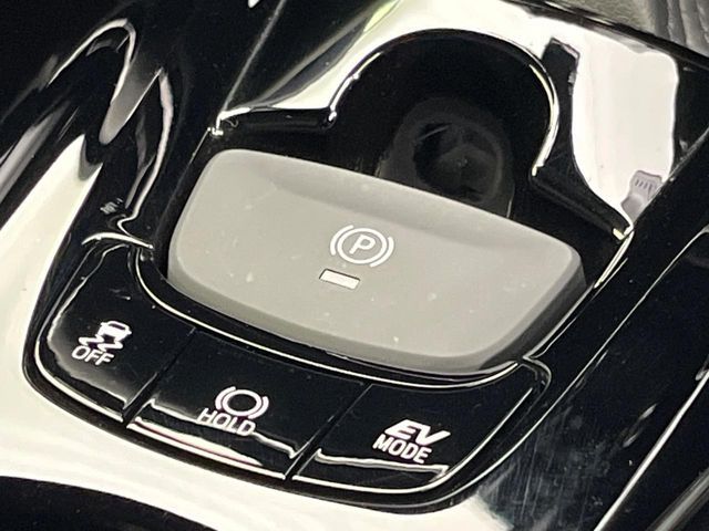 TOYOTA C-HR 2020 Image 31