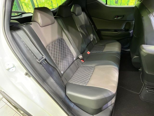 TOYOTA C-HR 2020 Image 31