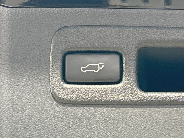 TOYOTA LEXUS NX300H 2016 Image 31