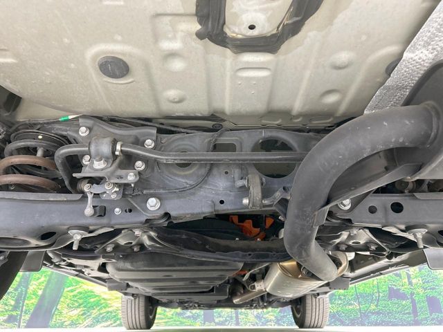 TOYOTA LEXUS NX300H 2016 Image 31