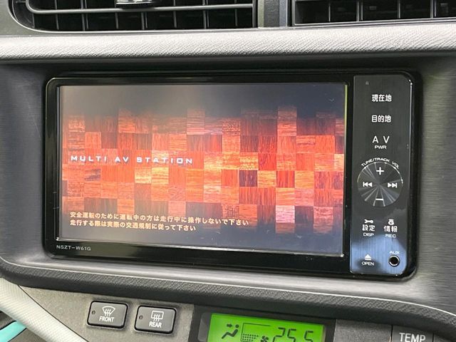 TOYOTA AQUA 2012 Image 31