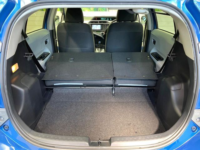 TOYOTA AQUA 2012 Image 31