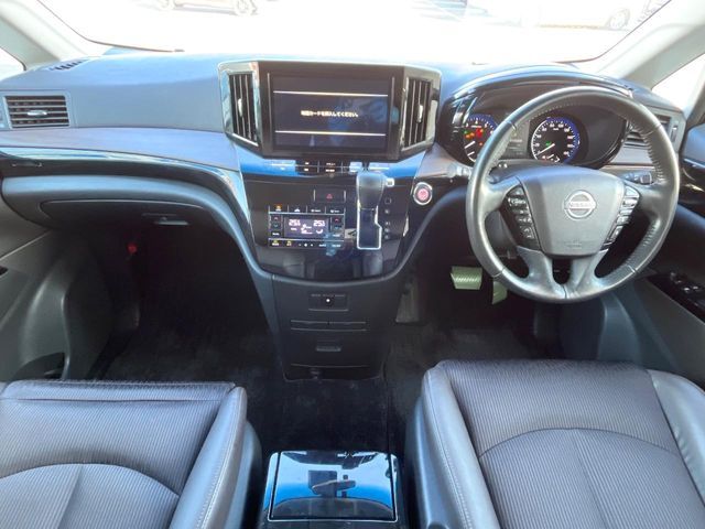 NISSAN ELGRAND 2020 Image 31