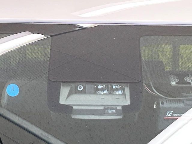 TOYOTA SIENTA HYBRID 2019 Image 31