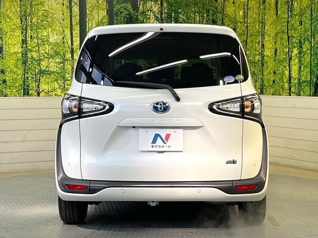 TOYOTA SIENTA HYBRID 2019 Image 31