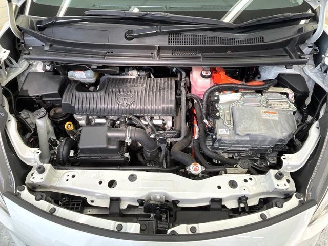 TOYOTA SIENTA HYBRID 2019 Image 31