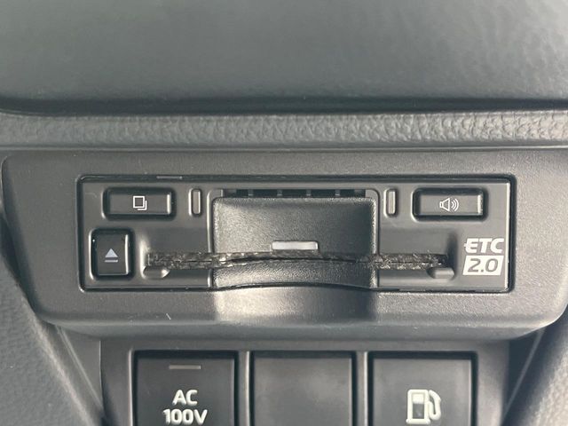 TOYOTA PRIUS 2023 Image 31