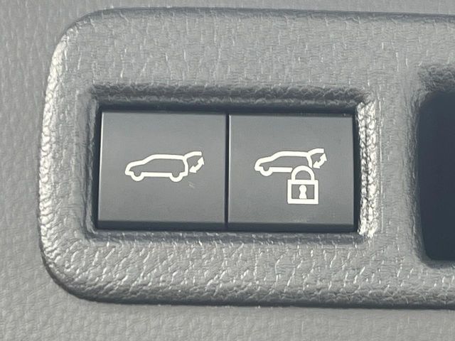 TOYOTA HARRIER HYBRID 2022 Image 31